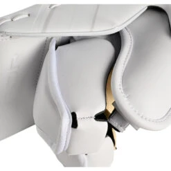 Bauer Vapor HyperLite2 Goalie Blocker - Senior 10 Bauer Vapor HyperLite2 Goalie Blocker - Senior -Hockey Discount Store bauer bauer vapor hyperlite2 goalie blocker senior 4